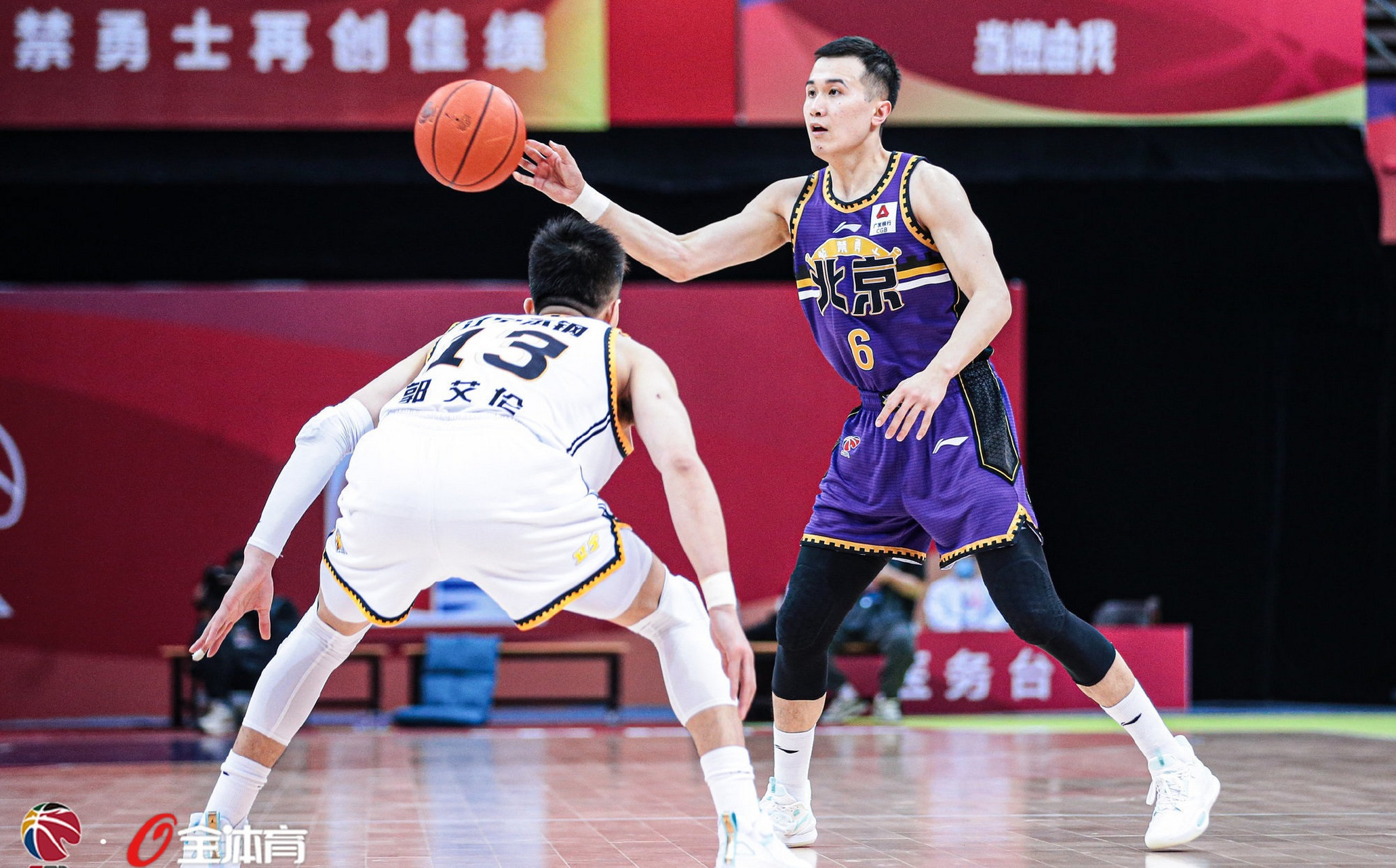辽宁连胜北控，半决赛踏上征程(辽宁取得队史对阵北控的15连胜)